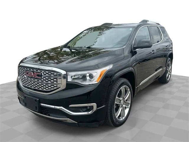 2017 GMC Acadia Denali FWD photo