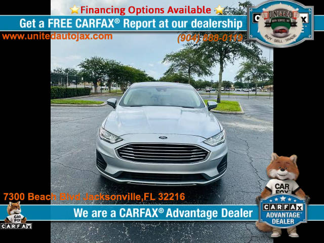 2017 Ford Fusion SE FWD photo