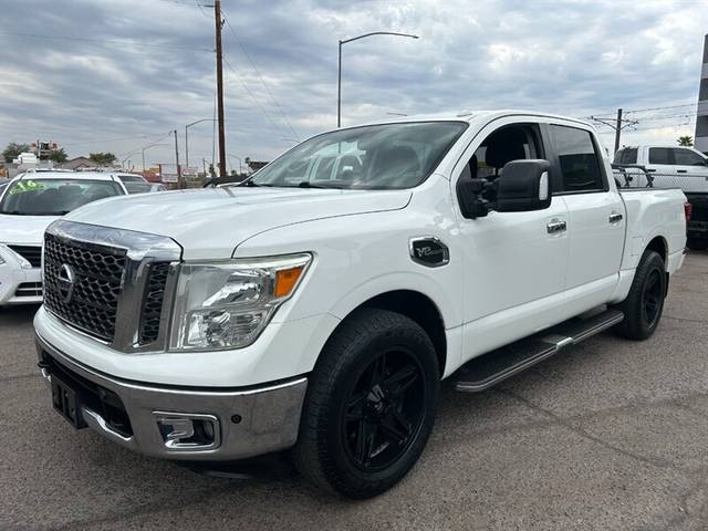 2017 Nissan Titan SV RWD photo