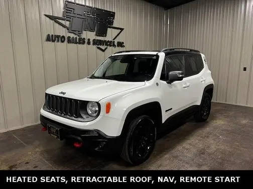 2017 Jeep Renegade Deserthawk 4WD photo