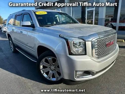 2017 GMC Yukon XL Denali 4WD photo