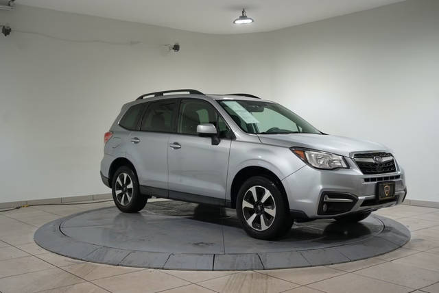 2017 Subaru Forester Premium AWD photo