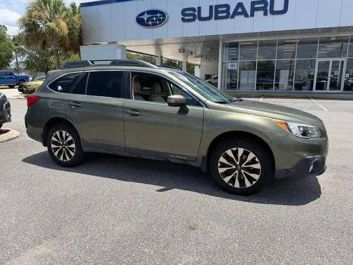2017 Subaru Outback Limited AWD photo