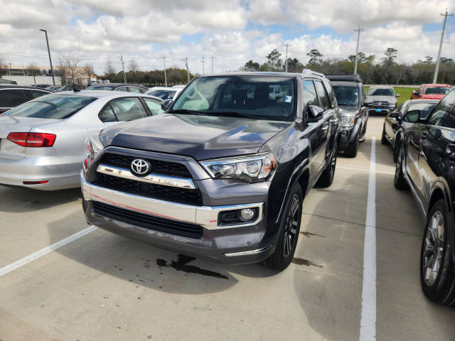 2017 Toyota 4Runner Limited RWD photo