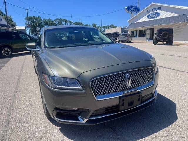 2017 Lincoln Continental Select FWD photo