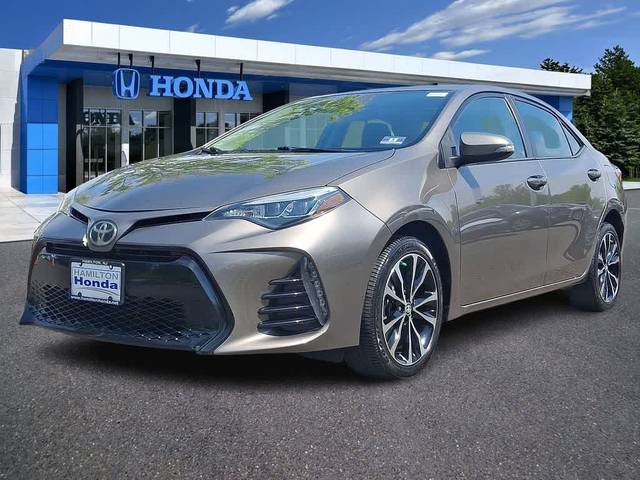 2017 Toyota Corolla SE FWD photo