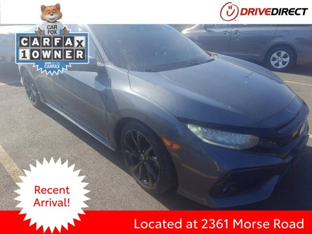2017 Honda Civic Sport Touring FWD photo