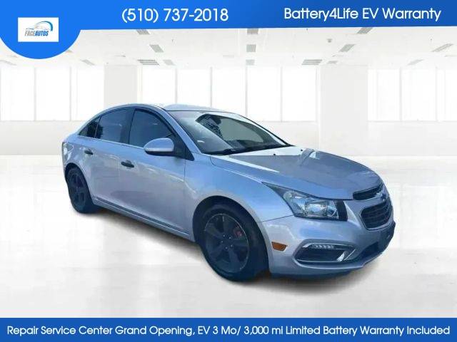 2015 Chevrolet Cruze LT FWD photo