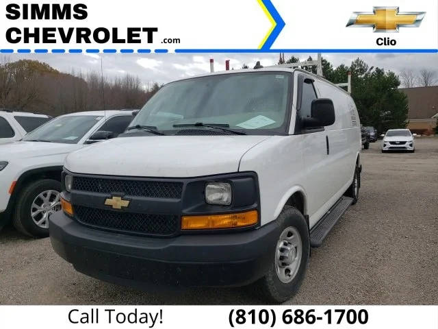 2016 Chevrolet Express Cargo  RWD photo