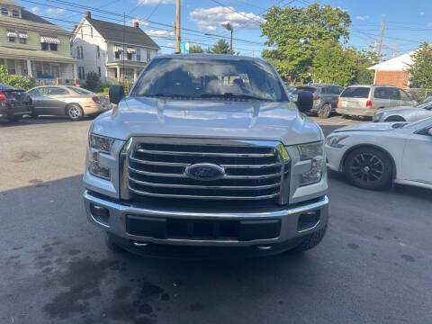 2015 Ford F-150 XLT 4WD photo