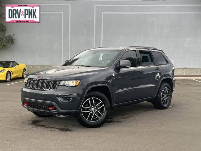 2017 Jeep Grand Cherokee Trailhawk 4WD photo