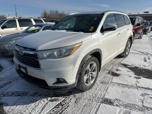 2015 Toyota Highlander Limited AWD photo