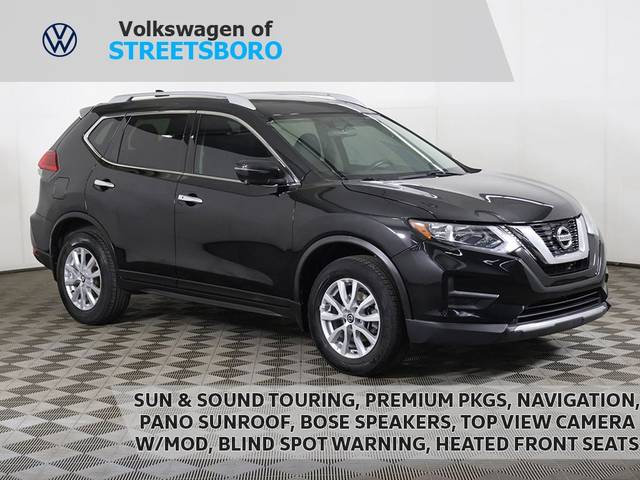 2017 Nissan Rogue SV AWD photo