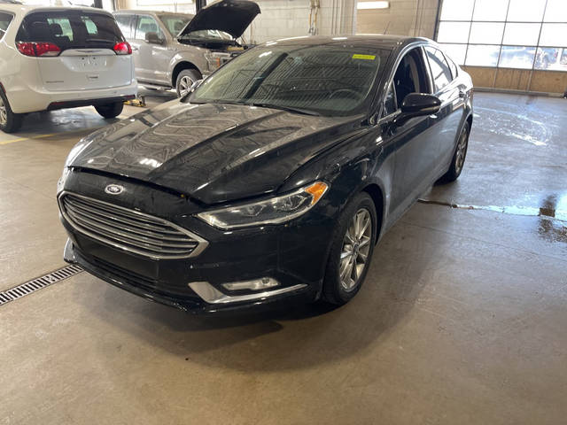 2017 Ford Fusion SE FWD photo