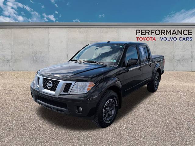 2017 Nissan Frontier PRO-4X 4WD photo