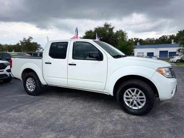 2017 Nissan Frontier SV V6 4WD photo