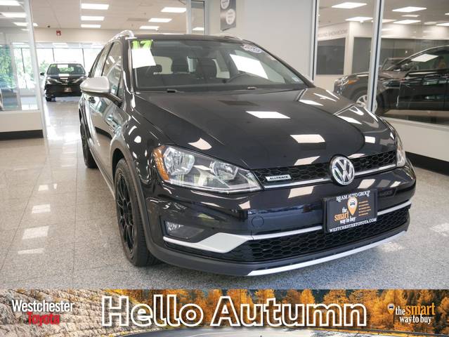 2017 Volkswagen Golf Alltrack SEL AWD photo