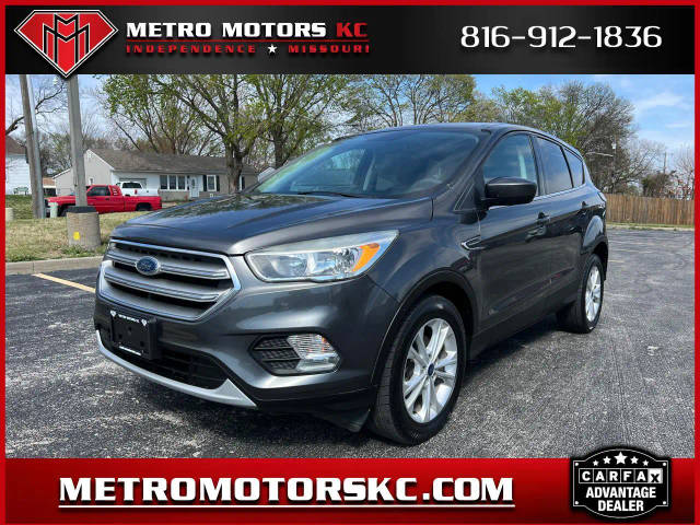 2017 Ford Escape SE FWD photo