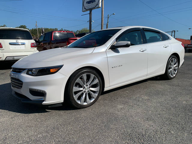 2017 Chevrolet Malibu Premier FWD photo