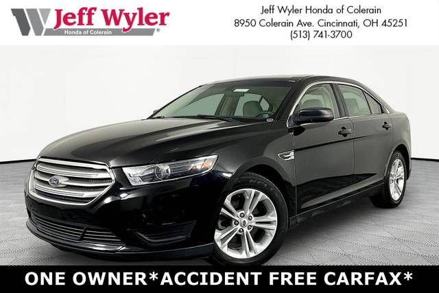 2017 Ford Taurus SE FWD photo