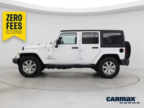 2017 Jeep Wrangler Unlimited Sahara 4WD photo