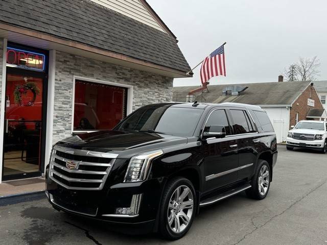 2017 Cadillac Escalade Luxury 4WD photo