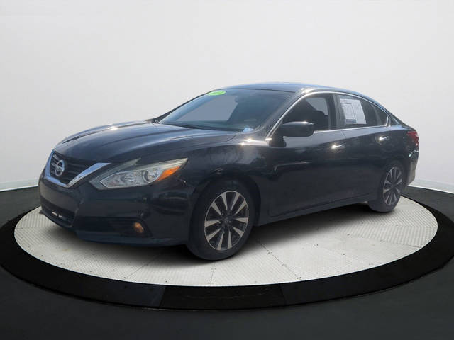 2017 Nissan Altima 2.5 SV FWD photo