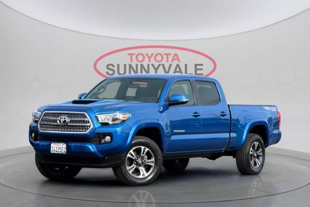 2017 Toyota Tacoma TRD Sport 4WD photo