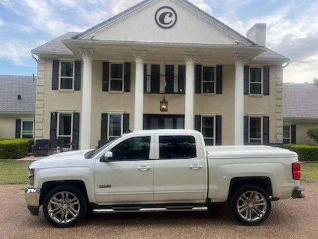 2017 Chevrolet Silverado 1500 LT RWD photo