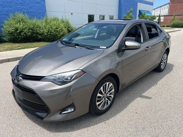2017 Toyota Corolla XLE FWD photo