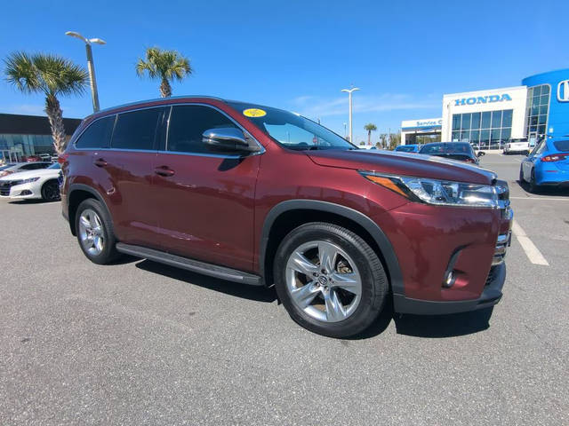 2017 Toyota Highlander Limited FWD photo