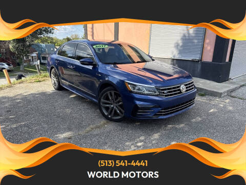 2017 Volkswagen Passat R-Line w/Comfort Pkg FWD photo