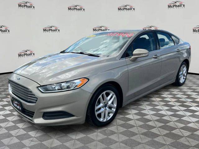2015 Ford Fusion SE FWD photo