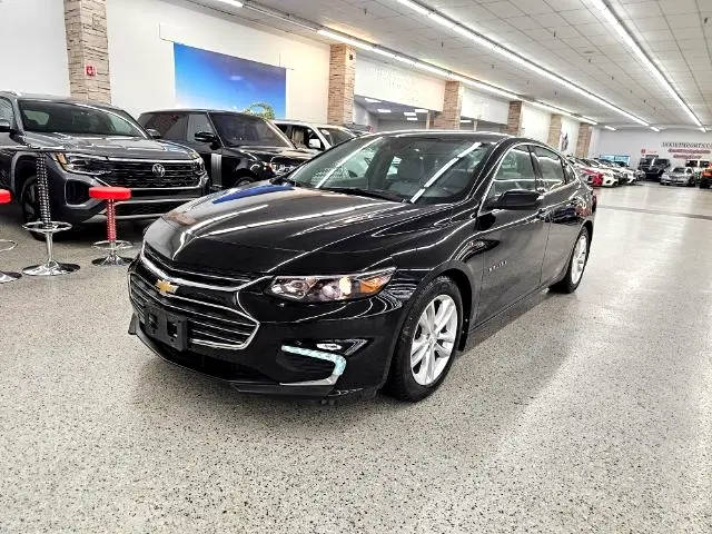 2017 Chevrolet Malibu Hybrid FWD photo
