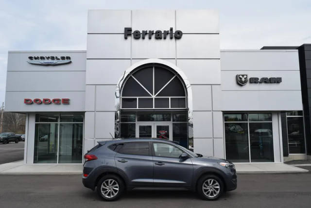 2017 Hyundai Tucson SE FWD photo