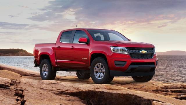 2017 Chevrolet Colorado 2WD LT RWD photo