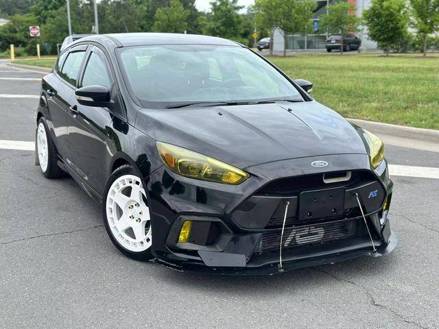 2017 Ford Focus RS AWD photo