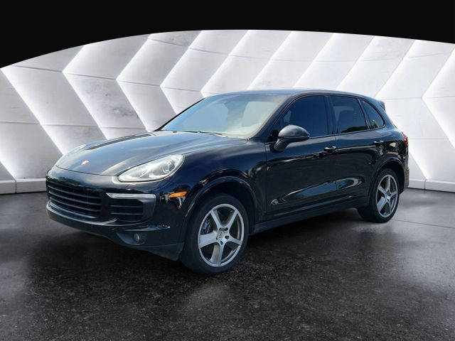 2017 Porsche Cayenne Platinum Edition AWD photo