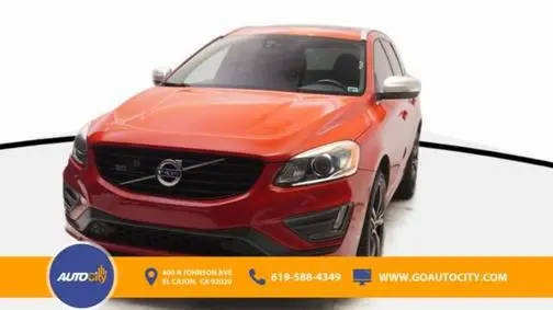 2017 Volvo XC60 R-Design AWD photo