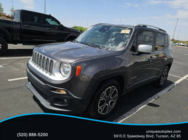 2016 Jeep Renegade Limited FWD photo