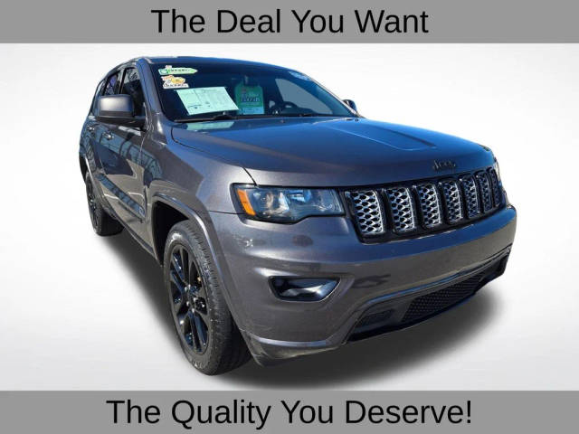 2017 Jeep Grand Cherokee Altitude RWD photo