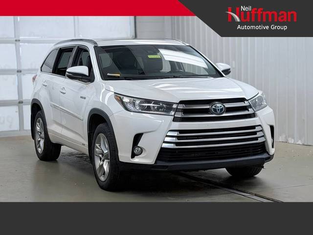 2017 Toyota Highlander Hybrid Limited AWD photo