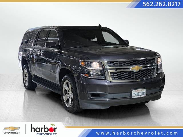 2017 Chevrolet Suburban LS RWD photo