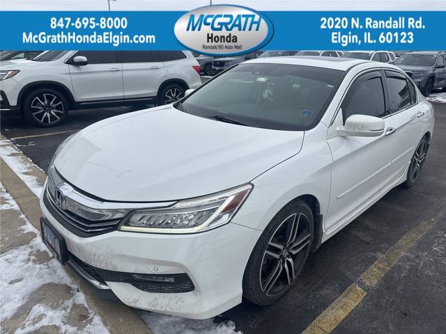 2017 Honda Accord Touring FWD photo