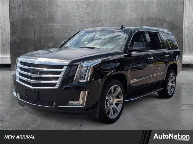 2017 Cadillac Escalade Luxury 4WD photo