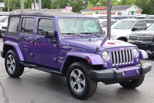 2017 Jeep Wrangler Unlimited Sahara 4WD photo