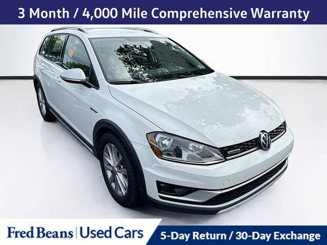 2017 Volkswagen Golf Alltrack S AWD photo
