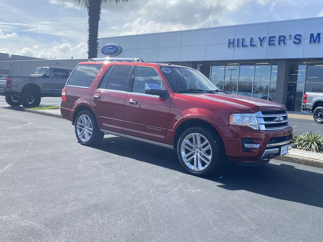 2017 Ford Expedition Platinum 4WD photo