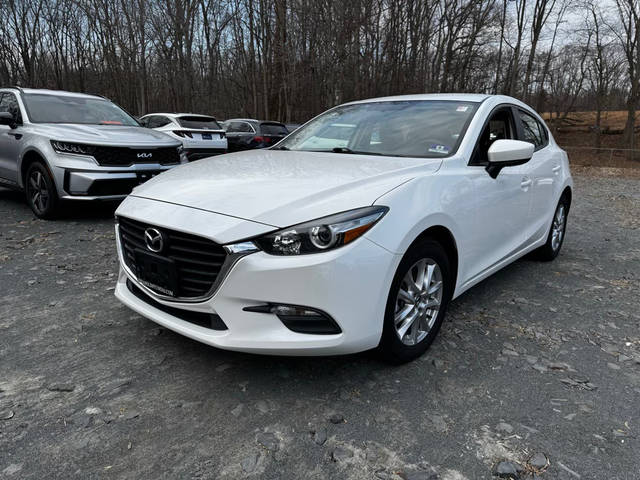 2017 Mazda 3 Sport FWD photo