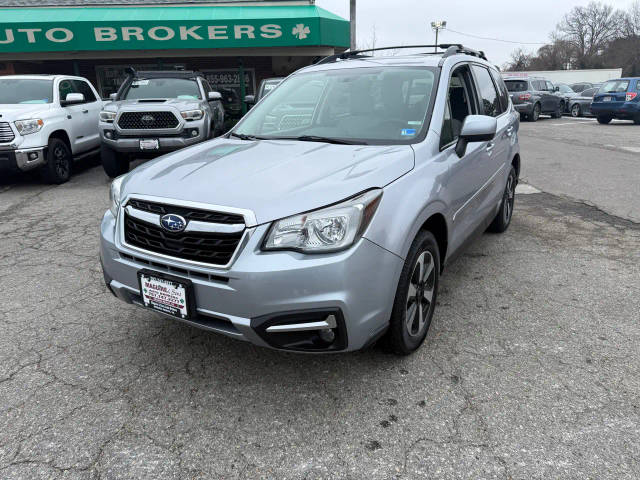 2017 Subaru Forester Premium AWD photo